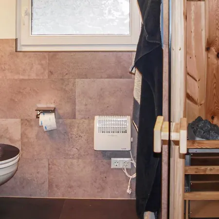 Дом отдыха Beautiful In With Sauna